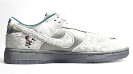 NK Dunk Low Ice DO2326-001