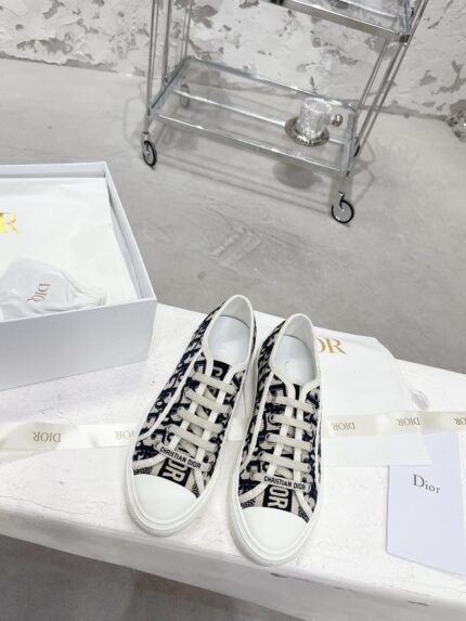 DIOR WALK N Embroidered canvas Casual shoes size: 35-40 (41 can be customized made) note shoes size when you fill shipping address