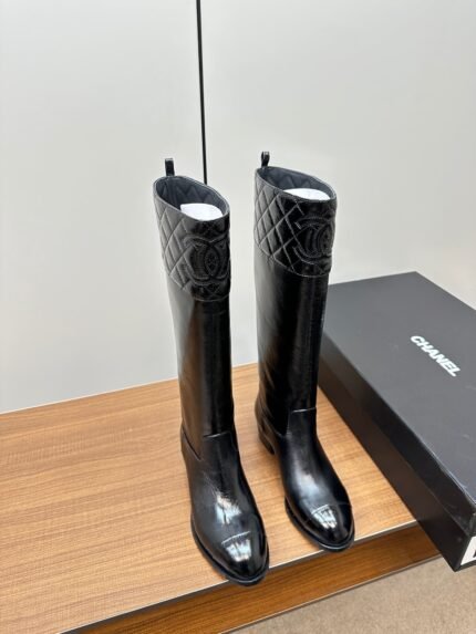 Chanel Autumn and winter new small fragrant diamond lattice knight boots size: 35-40 note shoes size when you fill shipping address