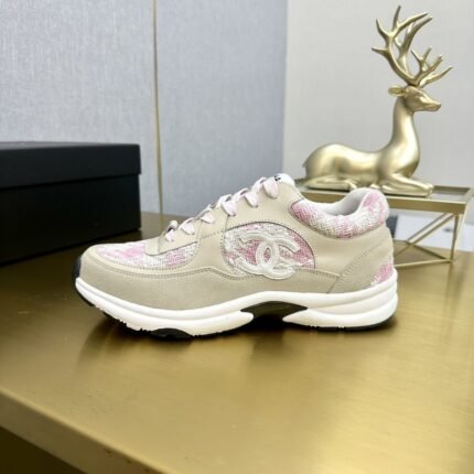 Chanel 2023 counter top casual sneakers women size: 35–41 men size: 38-46 note shoes size when you fill shipping address