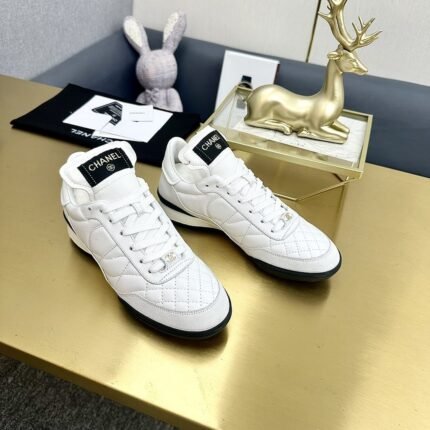 Chanel 2023 counter top casual sneakers size: 35–41 note shoes size when you fill shipping address