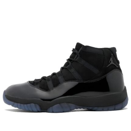 Air Jordan 11 Retro Cap and Gown